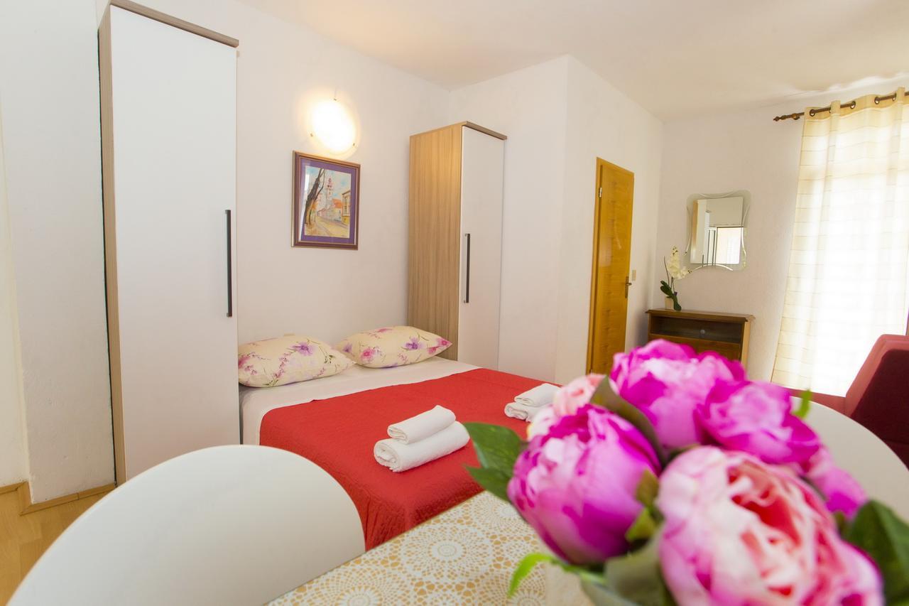 Apartments Blazevic Makarska Exteriör bild
